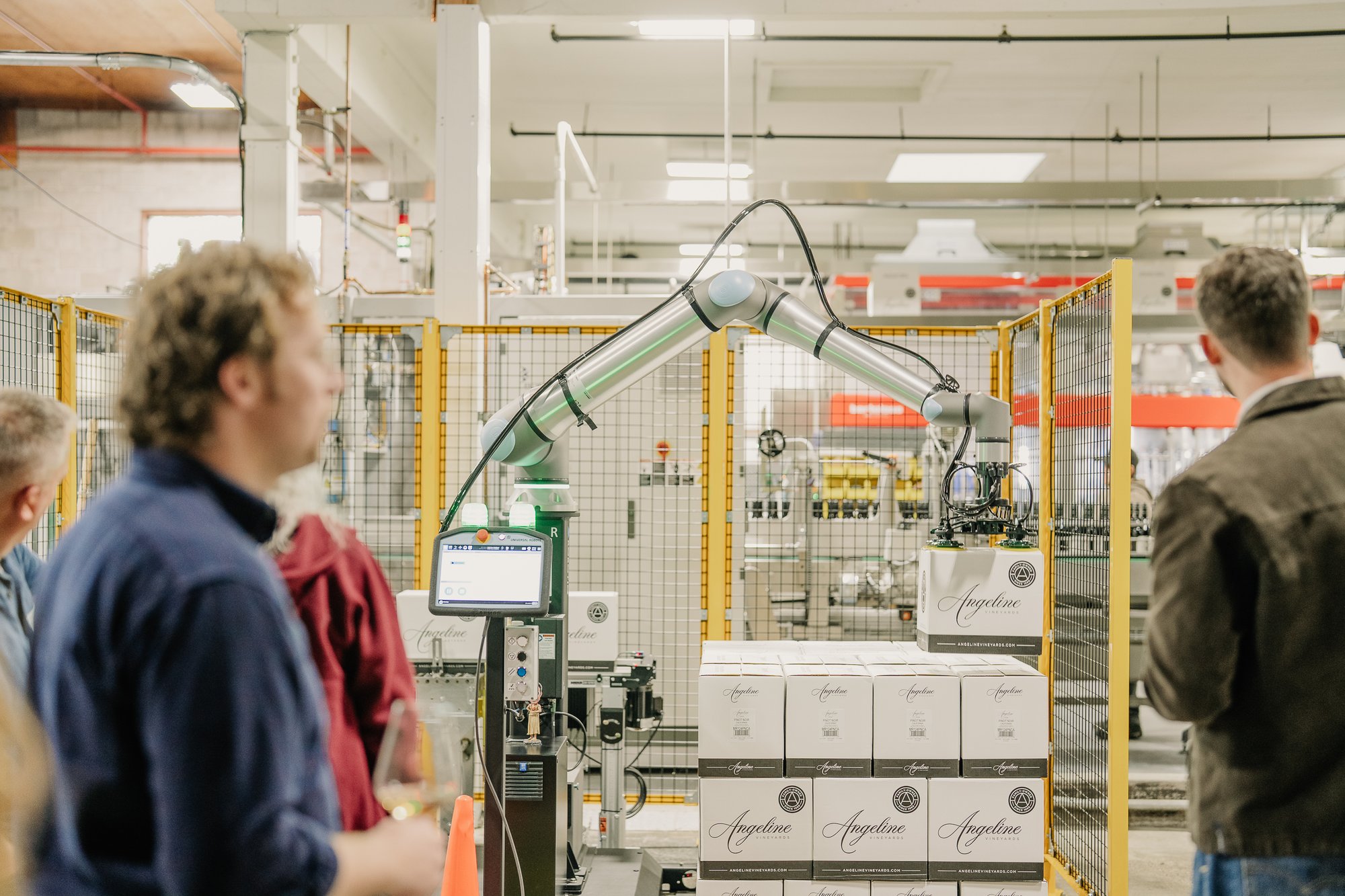 ROBOTIQ-AT-MARTIN-RAY-WINERY_ILCE-7RM504998