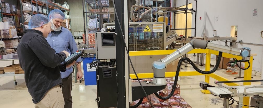 Programming of a Robotiq Palletizing Solution at Napco